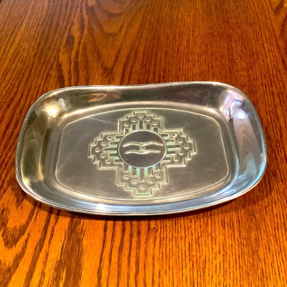 The Wilton Co. RWP Southwest Zia Sun Pewter Tray - Picture 1 of 7